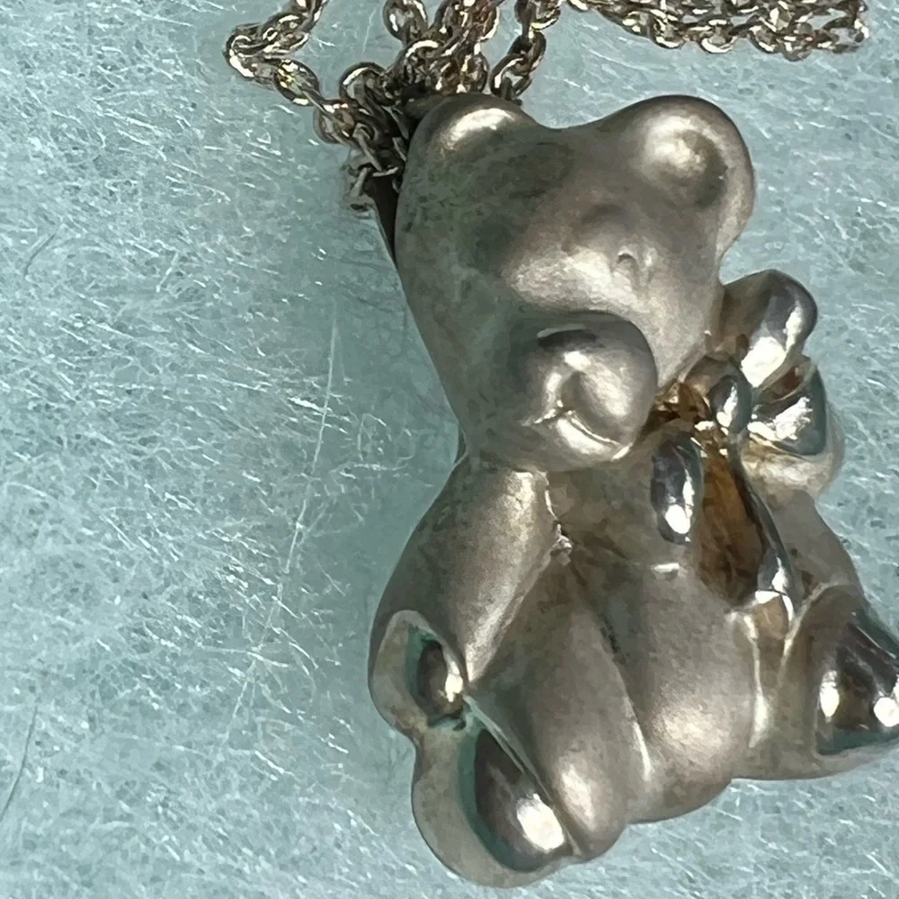 Tiffany and Co Silver Teddy Bear Necklace #925 with box dust bag & shopping bag
